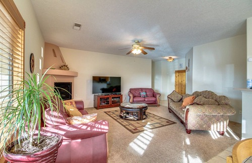 Westside House | Lovely Albuquerque Home w/ Patio, 5 Mi to Old Town