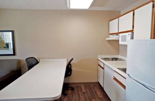 Malvern Apartment | 1 King Bed | Hearing Accessible, Kitchen