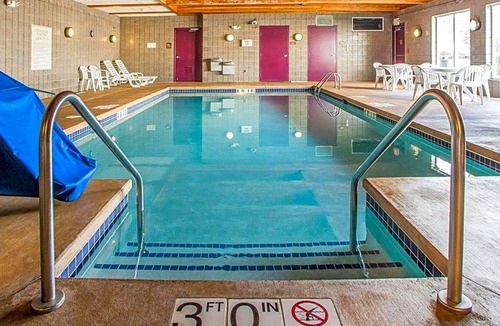 Wisconsin Rapids Hotel | 2-Star Hotel ∙ Sleep Inn & Suites Wisconsin Rapids