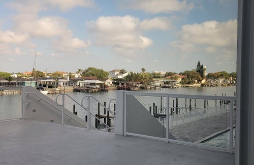 Island Estate Condo | 204, Water View-Clearwater Bch in 6 min, Pool/Gym