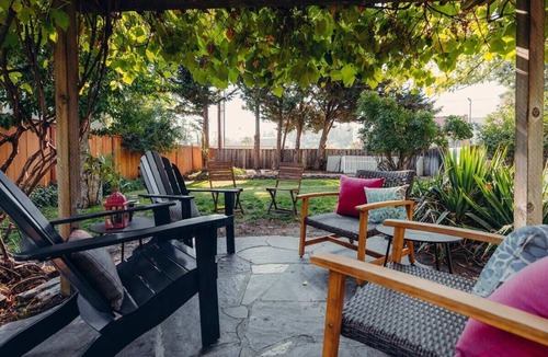 Historic Railroad District House | 2BR Ashland Retreat: Steps to Shakespeare