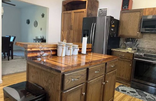 Jefferson City House | 3-bedroom house in welcoming Jefferson City, 4minutes from downtown