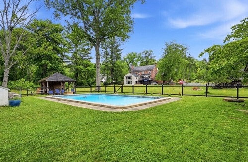 Newtown Square Apartment | 4 BR Suburban Escape - Pool, Tennis, Trails