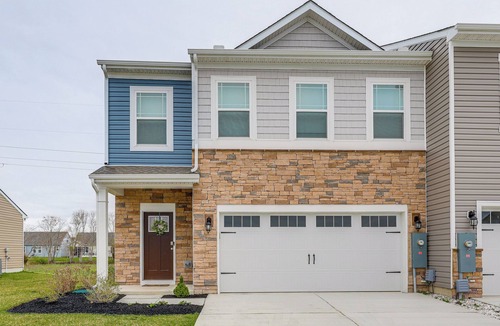 Millville House | 5 Mi to Bethany Beach: Townhome w/Pool!