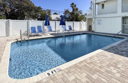 Pass-a-Grille Historic District House | 7 - Beach Club at Pass-A-Grille