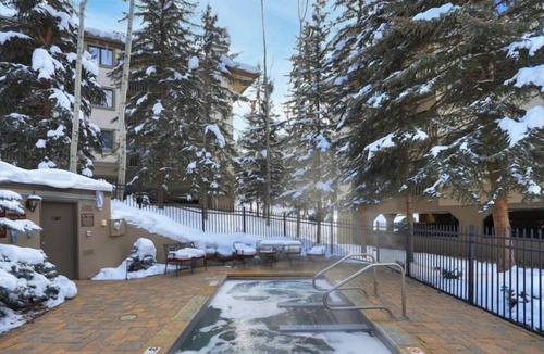 Beaver Creek Condo | Access Hot Tub, Shuttle | Ski-in/out Condo