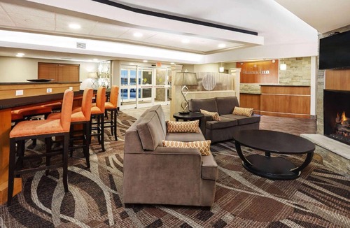 Waupun Hotel | AmericInn by Wyndham Waupun