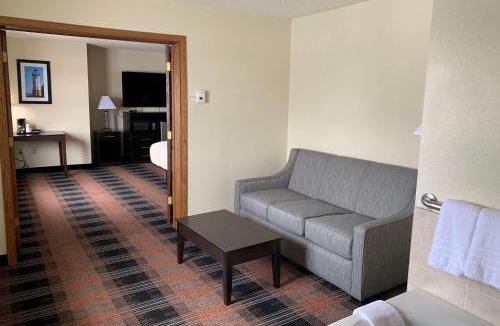 Waupun Hotel | Baymont by Wyndham Waupun
