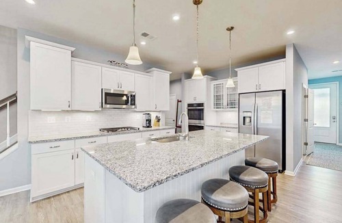 Selbyville House | Bayside Resort townhouse with indoor and outdoor pools and hot tub - dogs OK