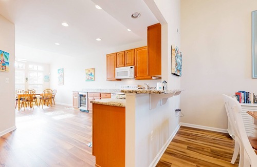 Selbyville House | Bayview Landing dog-friendly townhouse with patio, AC, & pool access