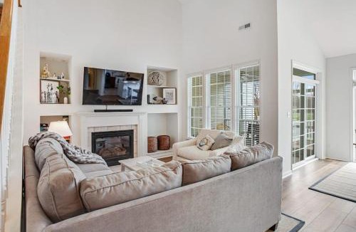 Ocean View House | Bear Trap - 206 October Glory