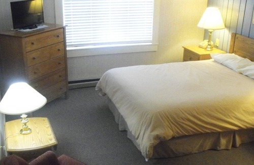 Waterville Valley Apartment | Beautiful 2 bedroom unit at resort, sleeps 8