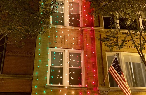 Near West Side Apartment | Bella Villa on Taylor Street Chicago’s Little Italy 1 mile west the Loop & UIC