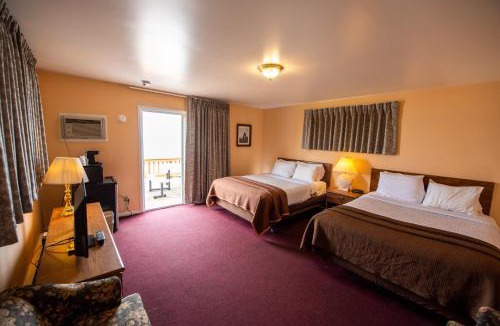 Mackinaw City Hotel | Bells Melody Motel