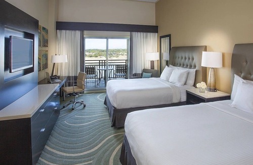 Lakeway Hotel | Better Choice for your Vacation! 4 Relaxing Units, Pets Allowed, Pool!