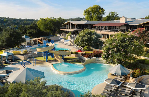 Lakeway Hotel | Better Choice for your Vacation! 4 Relaxing Units, Pets Allowed, Pool!