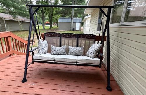 Frederic House | Blue Gill Serenity Lakefront Retreat, Sleeps 11