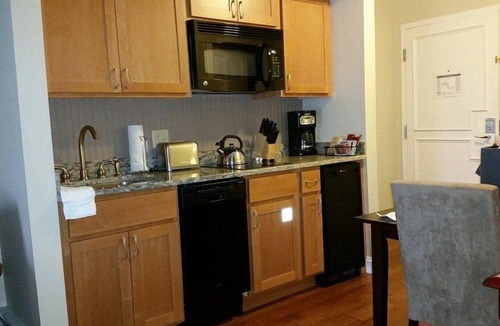 Lincoln Apartment | Bluegreen Vacations South Mountain, an Ascend Collection Resort