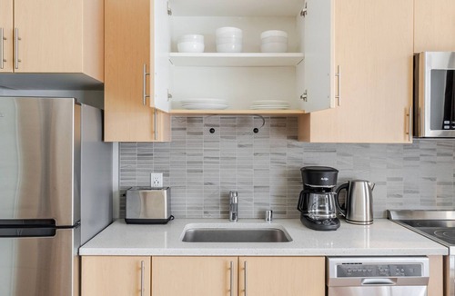 Capitol Hill Apartment | Blueground | Capitol Hill, view, nr Volunteer Park