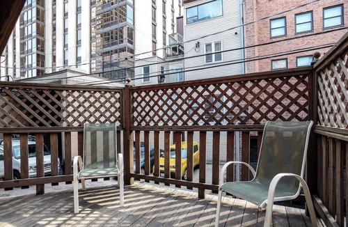 Gold Coast Apartment | Brownstone, 2 entire units Gold Coast