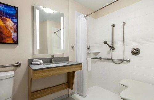 Bessemer Hotel | Candlewood Suites Bessemer - Birmingham SW by IHG