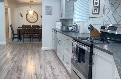 Medford House | Capital House- Private Getaway with POOL!