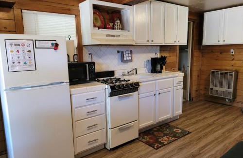 Newaygo Apartment | Castaways Cottage on Croton Pond #1