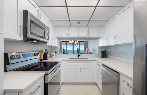 Sand Key Condo | 🩱CBC 1-15C – Pool, hot tub, beach front, gym, pickleball!