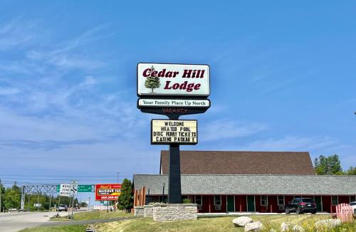 St Ignace Bed & Breakfast | Cedar Hill Lodge