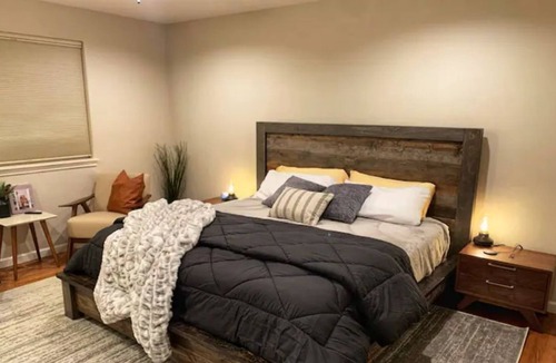 Orchard District House | Charming 2 BR + 1 Bonus Room in Heart of Bend