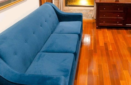 Noble Square Villa | ★★★Charming 2BR near downtown, +FREE parking★★★
