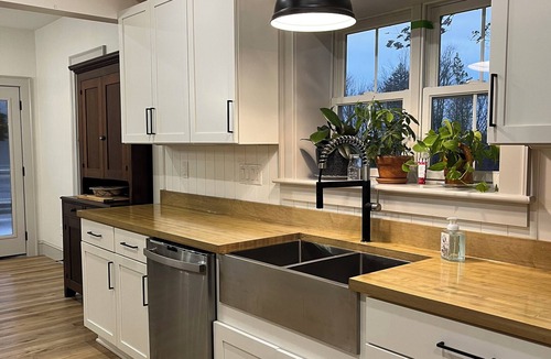 Mantua House | Charming 3-bedroom recently renovated 140 years old farmhouse in Mantua.