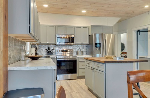 Gaylord Cabin | Charming Home Near Downtown and Golf Courses