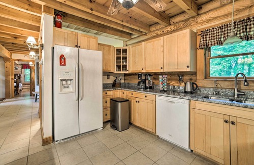 Jackson Cabin | Classy Home w/Hot Tub: 2 Mi to Lake Access!
