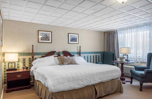 Kittery Hotel | Coachman Inn