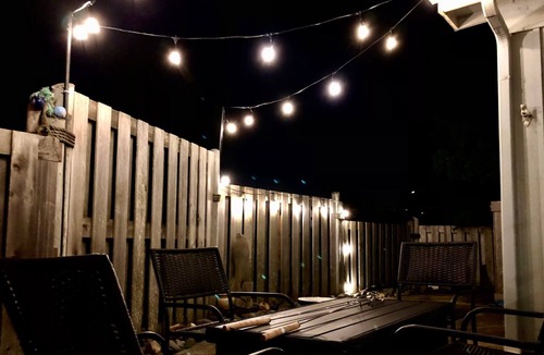 Four Sisters House | Coastal Getaway, 1 block from the beach Pet Friendly