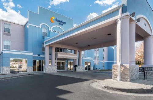 Crestline Heights Hotel | Comfort Inn Birmingham - Irondale