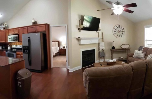 Clayton House | Comfortable In-Town Stay - Clayton, GA