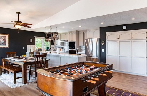 Copperopolis House | Copperopolis Home - Lake Access & Mtn Views