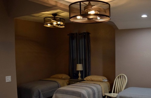 Mayville House | Cornerstone Crossing Retreat & Resort