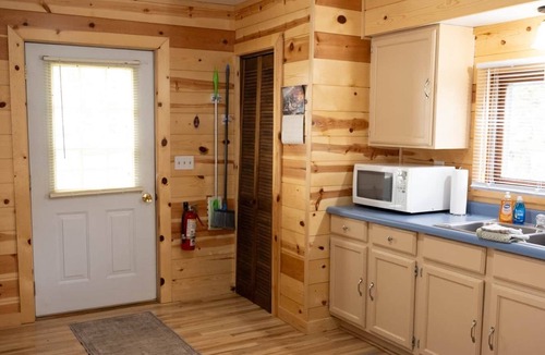 Fox Lake House | Cottage 3 on Beautiful Fox Lake!