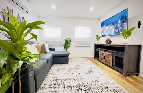Foxcroft Square Apartment | Cozy 1BR in Philly with Rain Shower