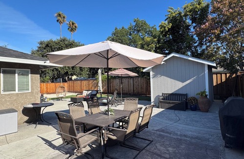 Pleasant Hill House | Cozy 2 bed, 2 bath home, walking distance to everything! Big yard. Dog friendly!