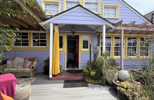 Fullerton House | Cozy and Charming Artist home near downtown
