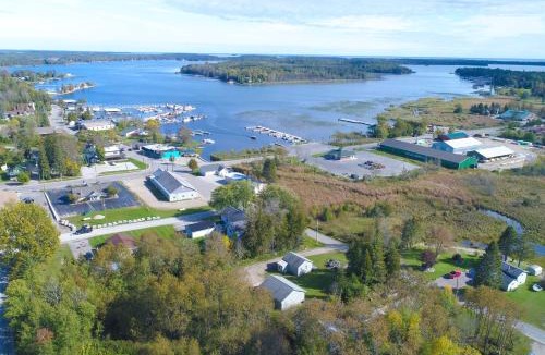 Cedarville House | Cozy Cedarville Cottage - Walk to Lake Huron!