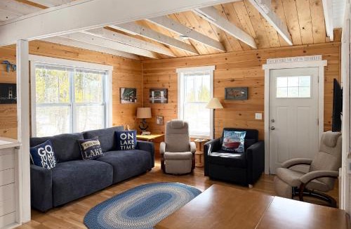 Cedarville House | Cozy Cedarville Cottage - Walk to Lake Huron!