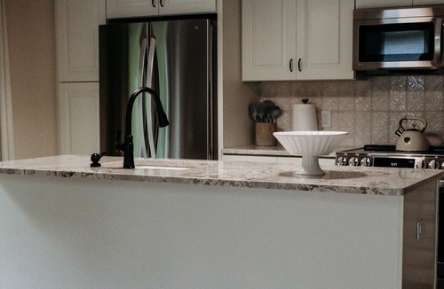 Reeders Cottage | Cozy farm cottage w/firepit super close to great hiking trails & ski slopes.