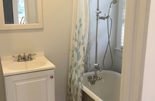 Sheepscot Apartment | Cozy Retreat in Sheepscot Village