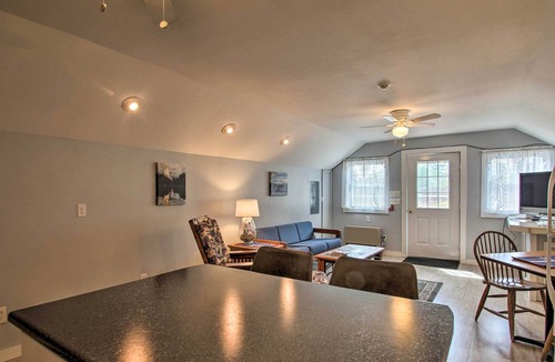 East Wakefield Apartment | Cozy & Updated Apt Near Lake Winnipesaukee!