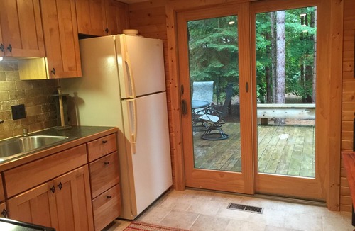 Thompsonville Cabin | Crystal Mountain Resort